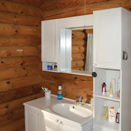 Holiday home Two-bedroom Holiday In Hals Oster Melholt